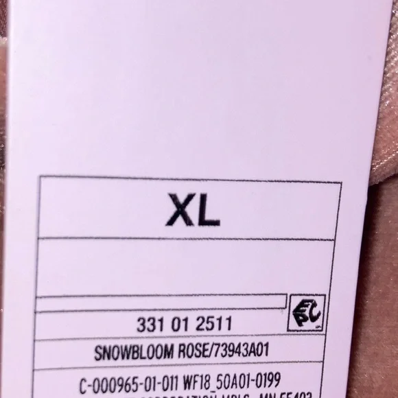 NWT Cropped Tank WILD FABLE Snowbloom Rose CAMISOLE Lightweight Velour sz XL - Picture 5 of 12